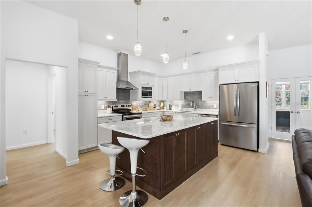 На продажу: $529,000 (3 спален, 2 ванн, 1982 Квадратных фут)