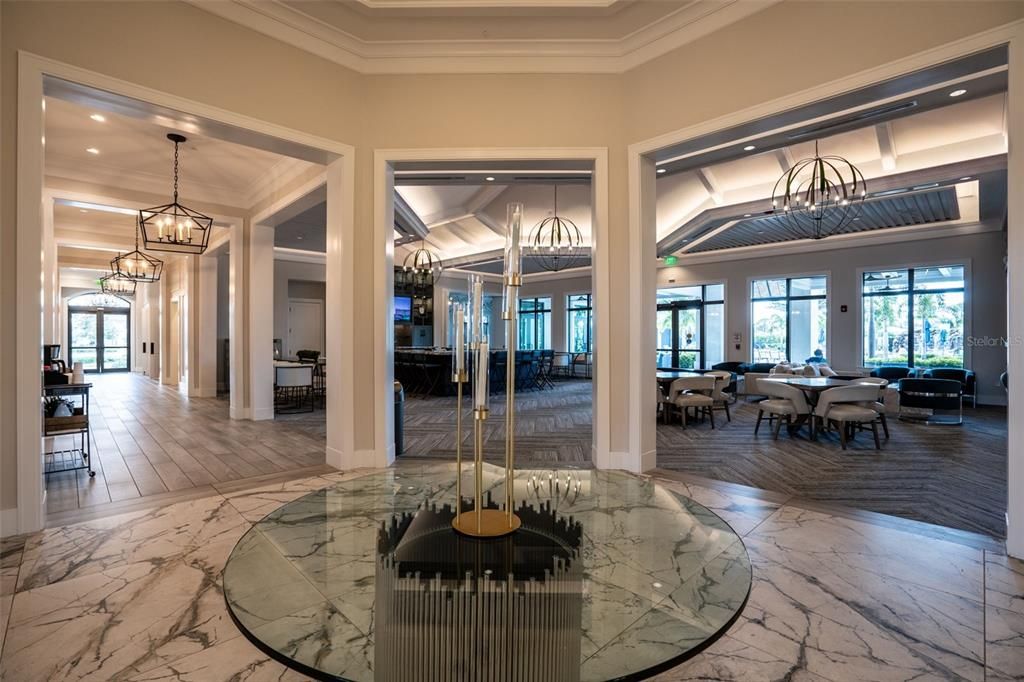 For Sale: $489,900 (2 beds, 2 baths, 1405 Square Feet)