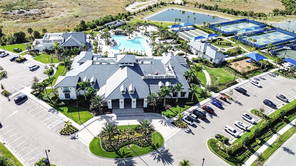 For Sale: $489,900 (2 beds, 2 baths, 1405 Square Feet)