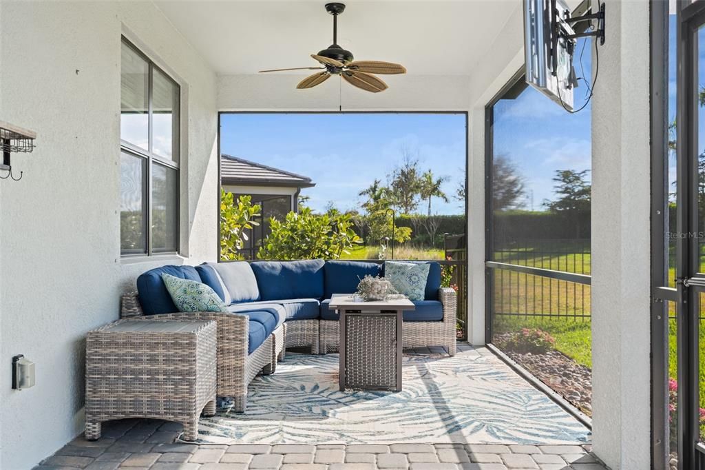 For Sale: $489,900 (2 beds, 2 baths, 1405 Square Feet)