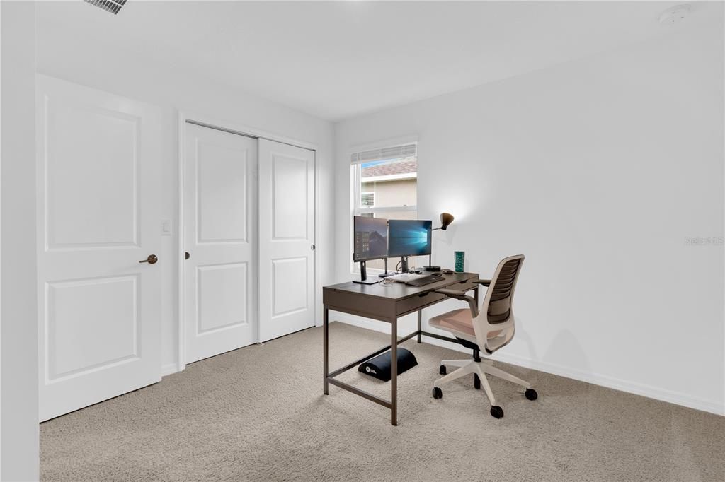 For Rent: $2,995 (6 beds, 3 baths, 2667 Square Feet)