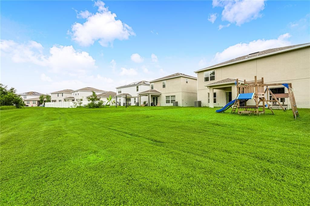 For Rent: $2,995 (6 beds, 3 baths, 2667 Square Feet)