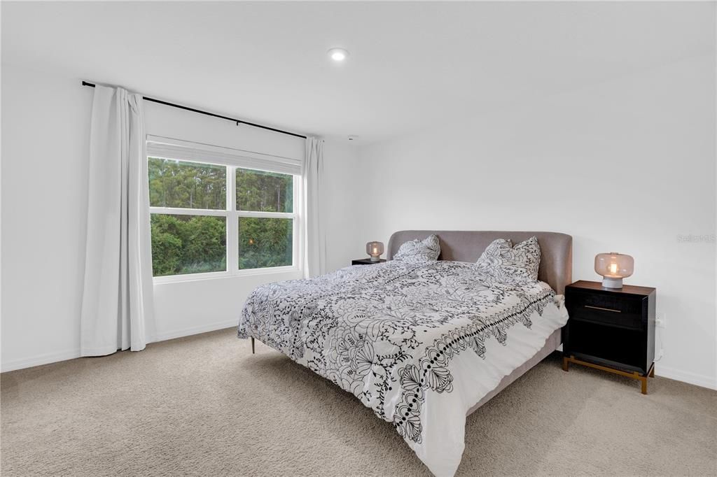 For Rent: $2,995 (6 beds, 3 baths, 2667 Square Feet)