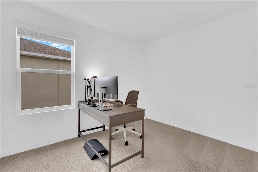 For Rent: $2,995 (6 beds, 3 baths, 2667 Square Feet)