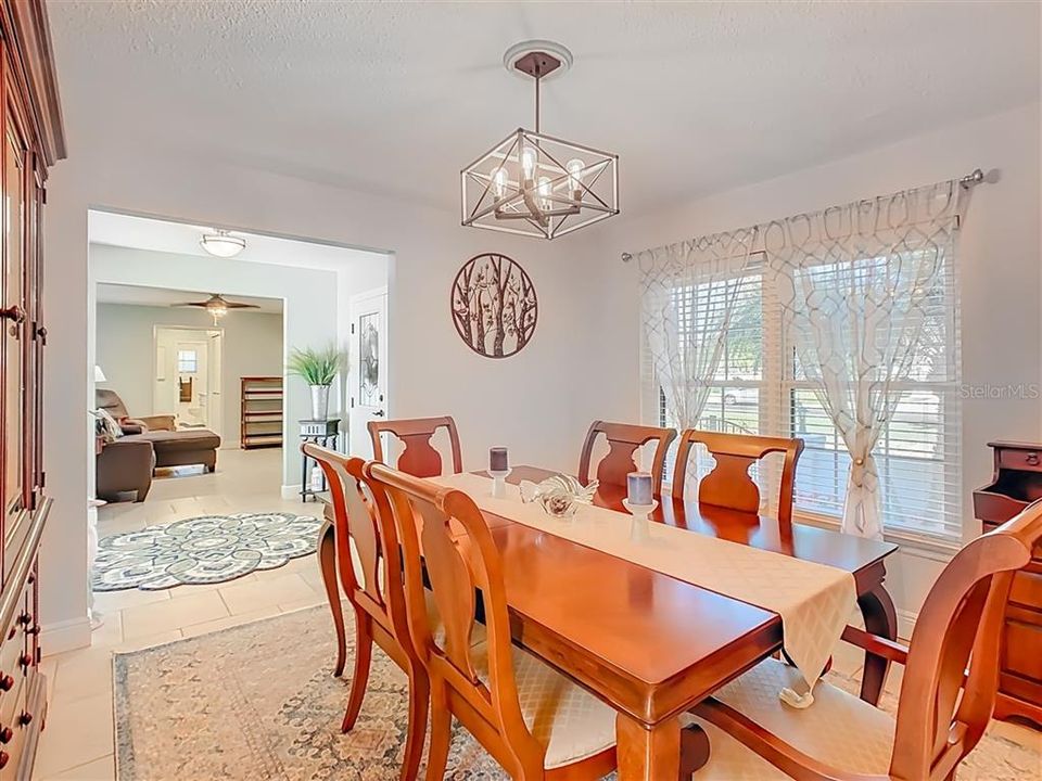 For Sale: $409,000 (3 beds, 2 baths, 2148 Square Feet)