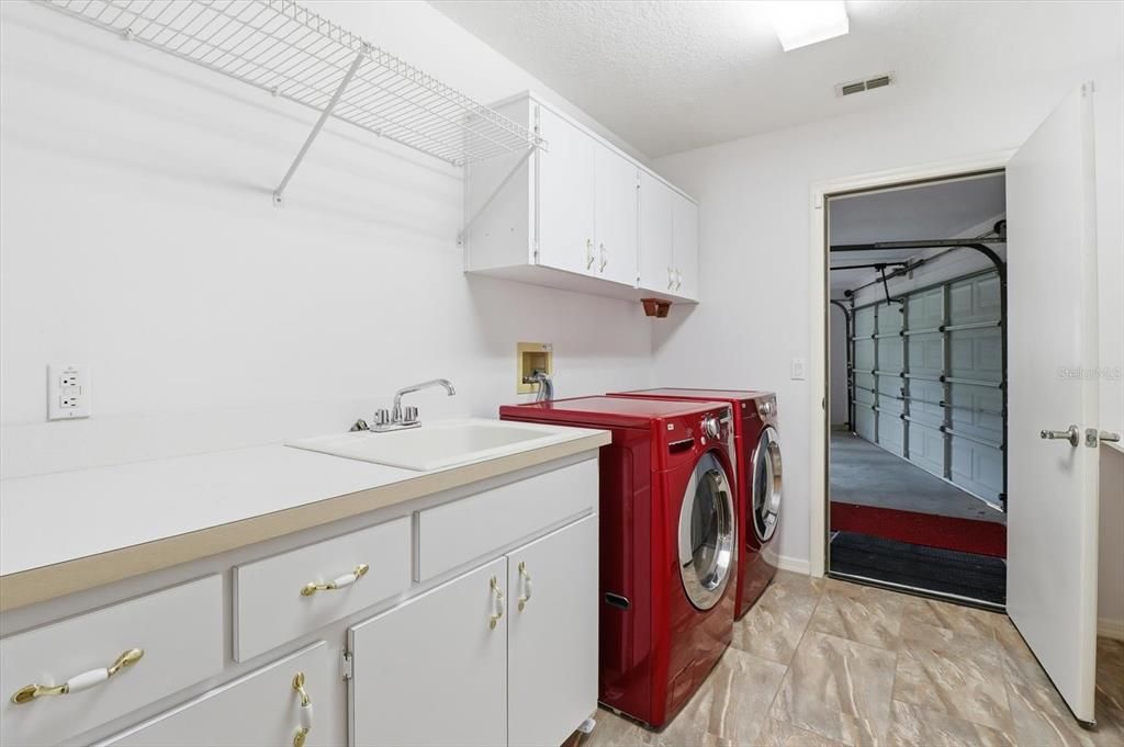 На продажу: $340,000 (3 спален, 2 ванн, 1772 Квадратных фут)