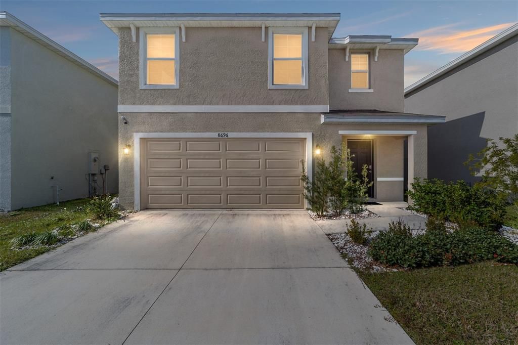 На продажу: $334,999 (5 спален, 3 ванн, 2481 Квадратных фут)