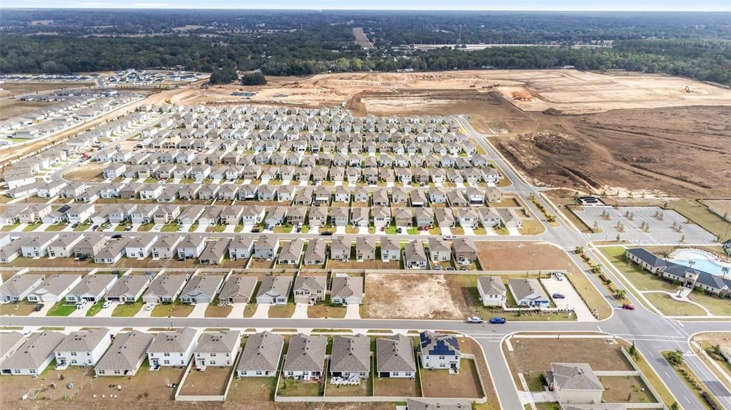 На продажу: $334,999 (5 спален, 3 ванн, 2481 Квадратных фут)