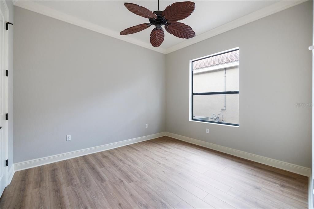 For Sale: $960,000 (4 beds, 4 baths, 3561 Square Feet)