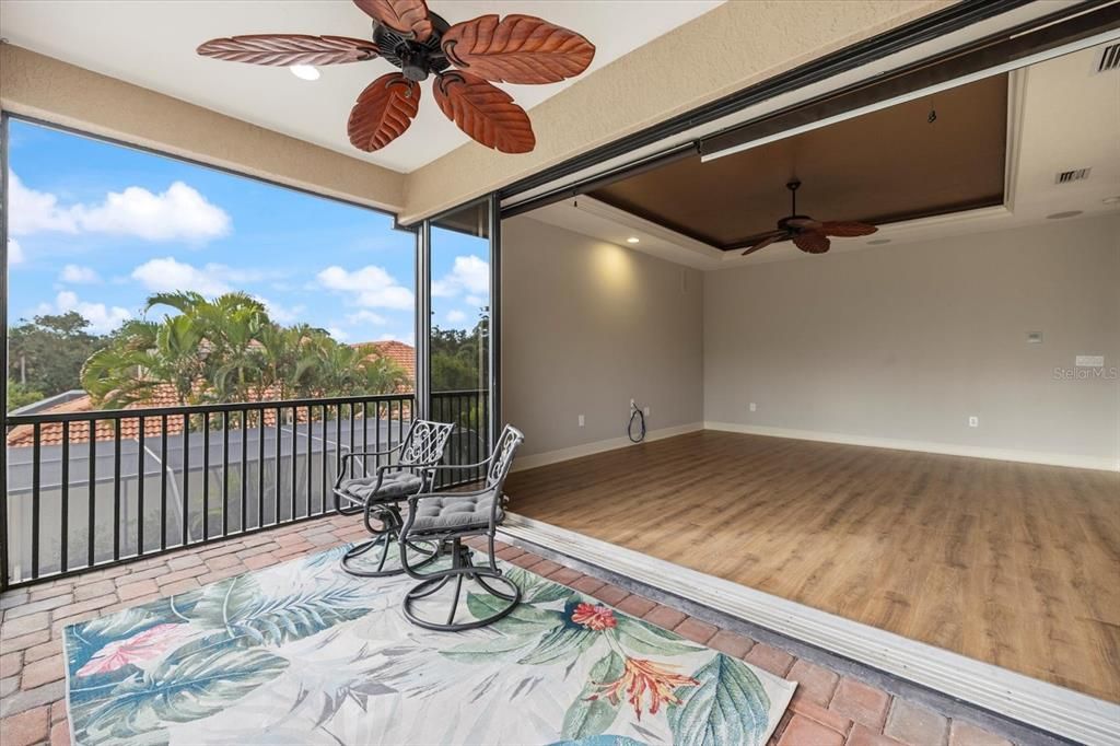 For Sale: $960,000 (4 beds, 4 baths, 3561 Square Feet)