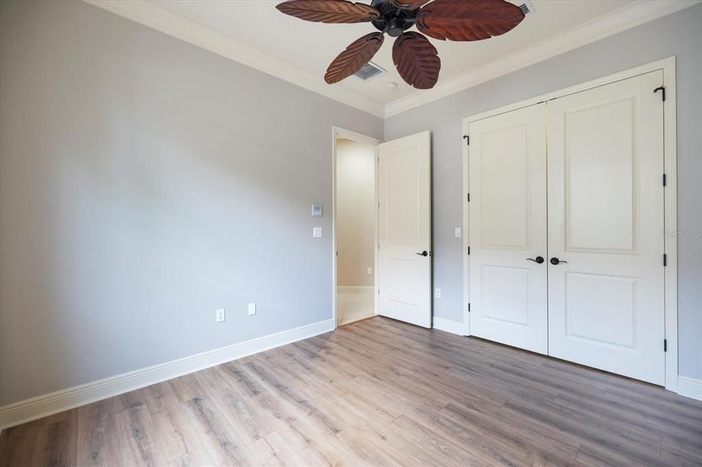 For Sale: $960,000 (4 beds, 4 baths, 3561 Square Feet)