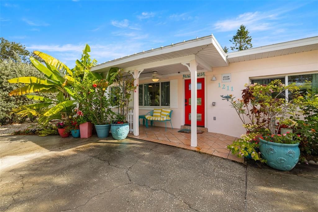 En Venta: $900,000 (3 camas, 2 baños, 1232 Pies cuadrados)