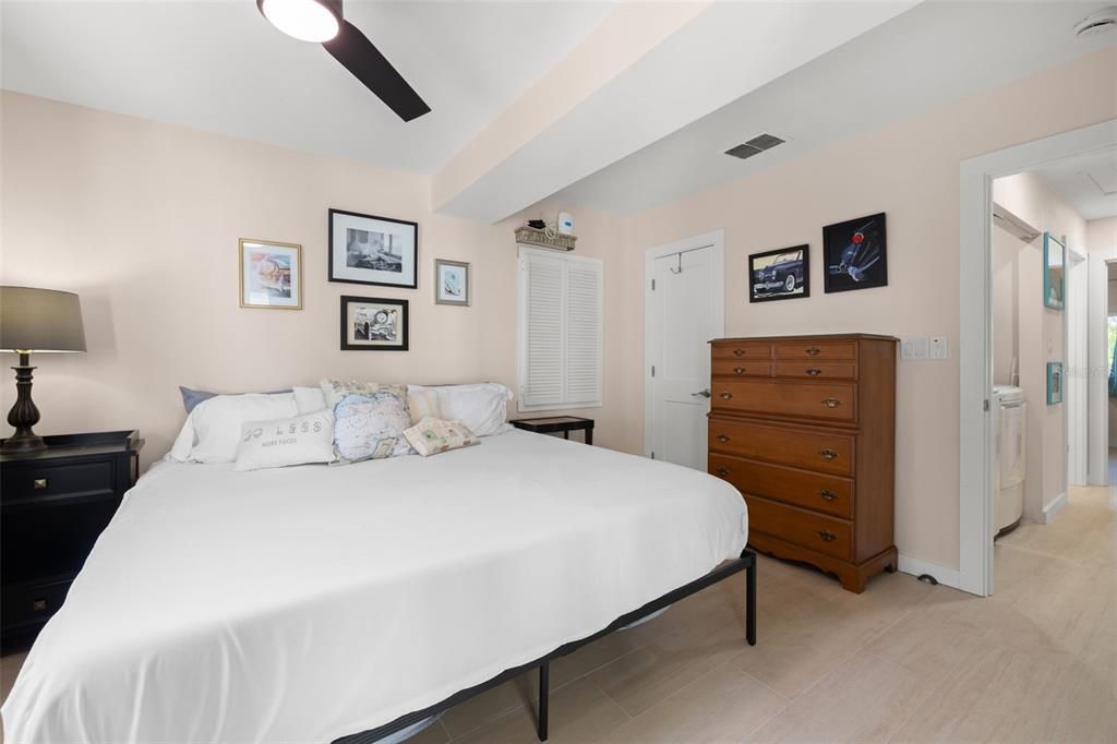 En Venta: $900,000 (3 camas, 2 baños, 1232 Pies cuadrados)