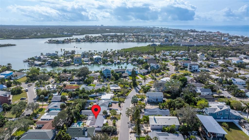 En Venta: $900,000 (3 camas, 2 baños, 1232 Pies cuadrados)