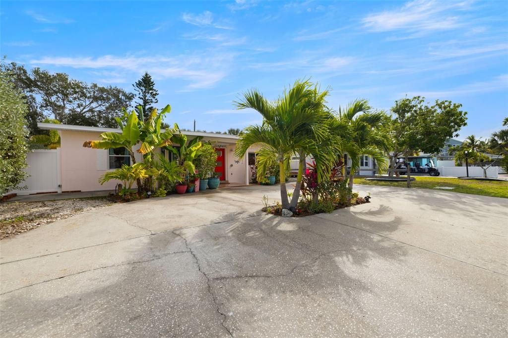 En Venta: $900,000 (3 camas, 2 baños, 1232 Pies cuadrados)