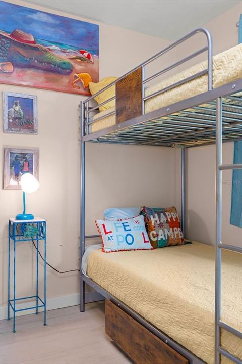 En Venta: $900,000 (3 camas, 2 baños, 1232 Pies cuadrados)