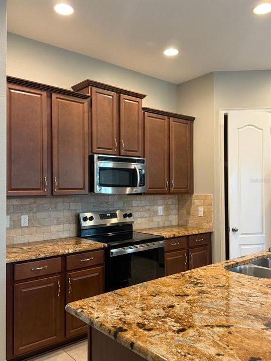 En Renta: $3,200 (3 camas, 2 baños, 1955 Pies cuadrados)