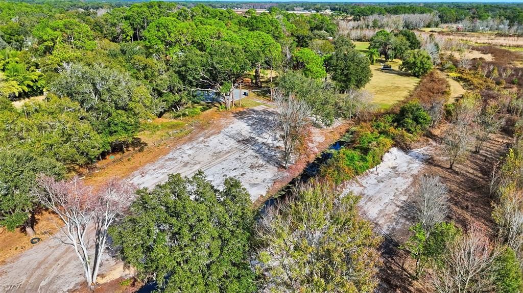 En Venta: $149,999 (2.23 acres)