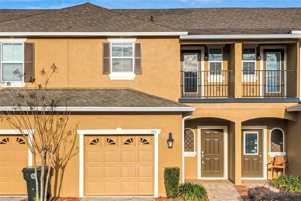 En Venta: $245,000 (2 camas, 2 baños, 1288 Pies cuadrados)