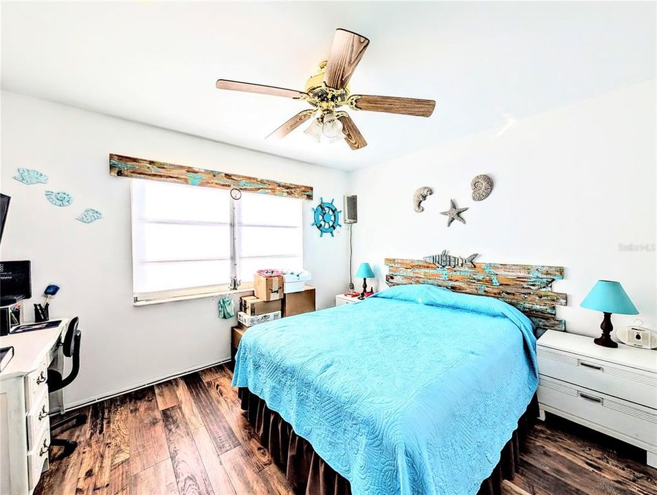 For Sale: $96,000 (1 beds, 1 baths, 576 Square Feet)