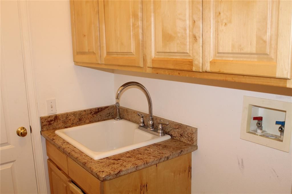 For Sale: $655,000 (5 beds, 3 baths, 3830 Square Feet)