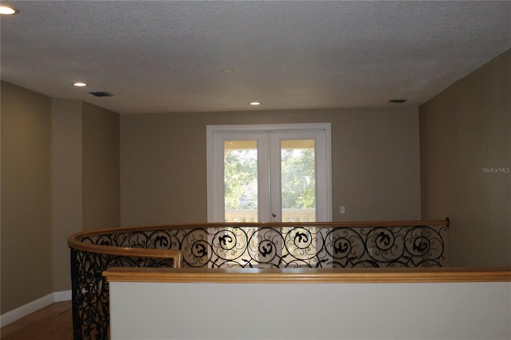 For Sale: $655,000 (5 beds, 3 baths, 3830 Square Feet)