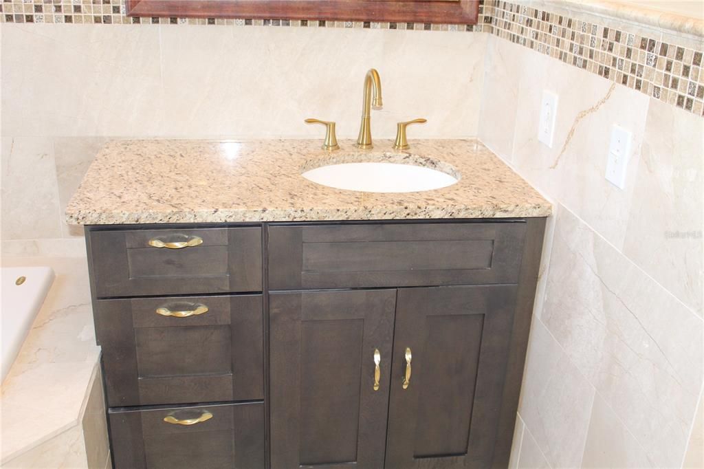 For Sale: $655,000 (5 beds, 3 baths, 3830 Square Feet)