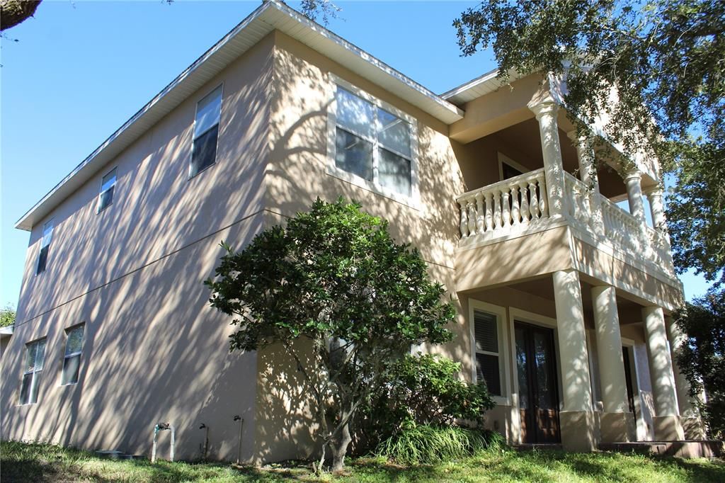 For Sale: $655,000 (5 beds, 3 baths, 3830 Square Feet)