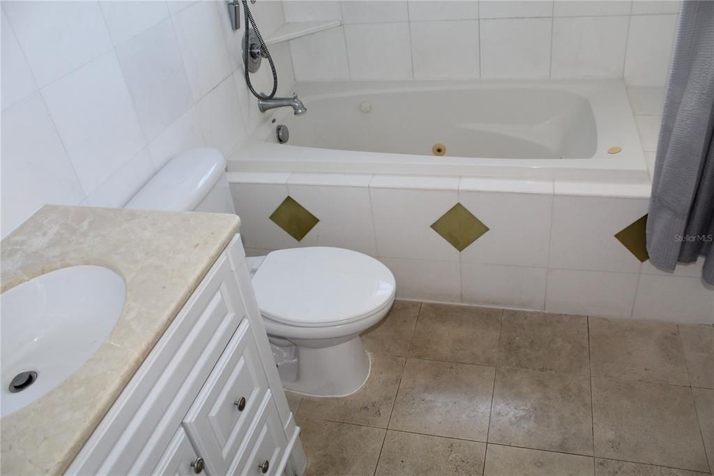 For Sale: $655,000 (5 beds, 3 baths, 3830 Square Feet)