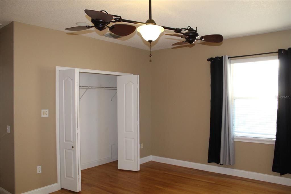 For Sale: $655,000 (5 beds, 3 baths, 3830 Square Feet)