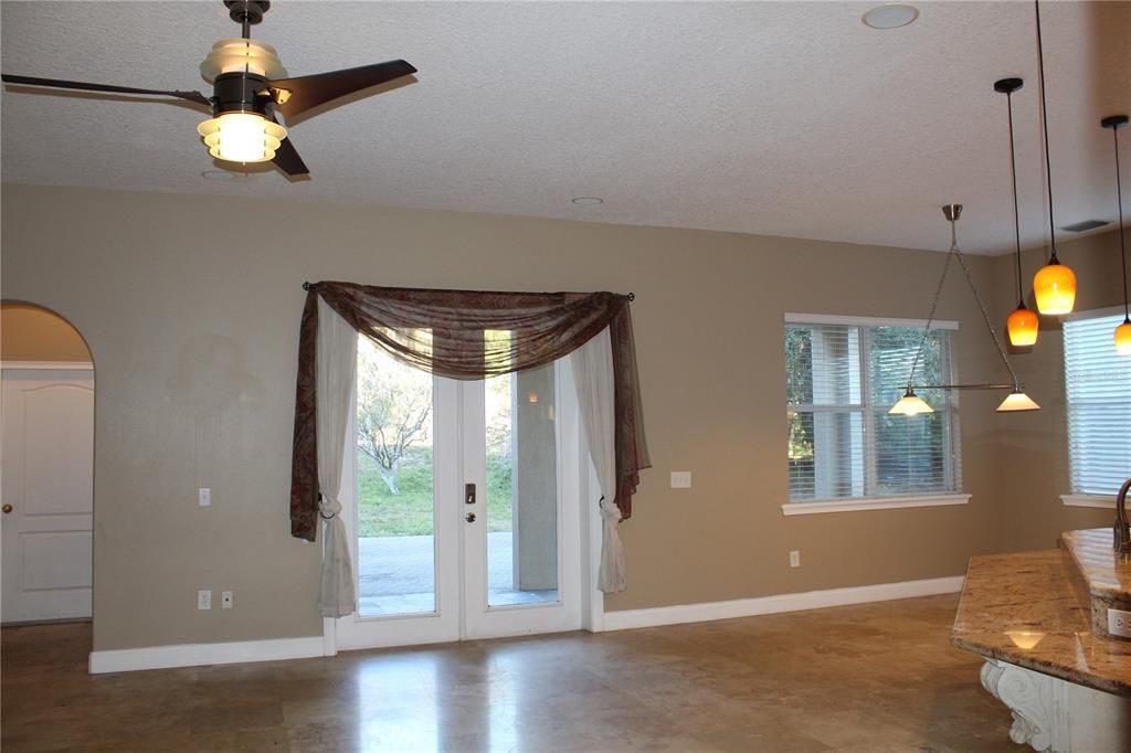 For Sale: $655,000 (5 beds, 3 baths, 3830 Square Feet)