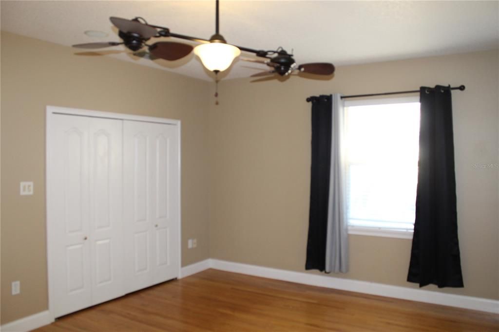 For Sale: $655,000 (5 beds, 3 baths, 3830 Square Feet)