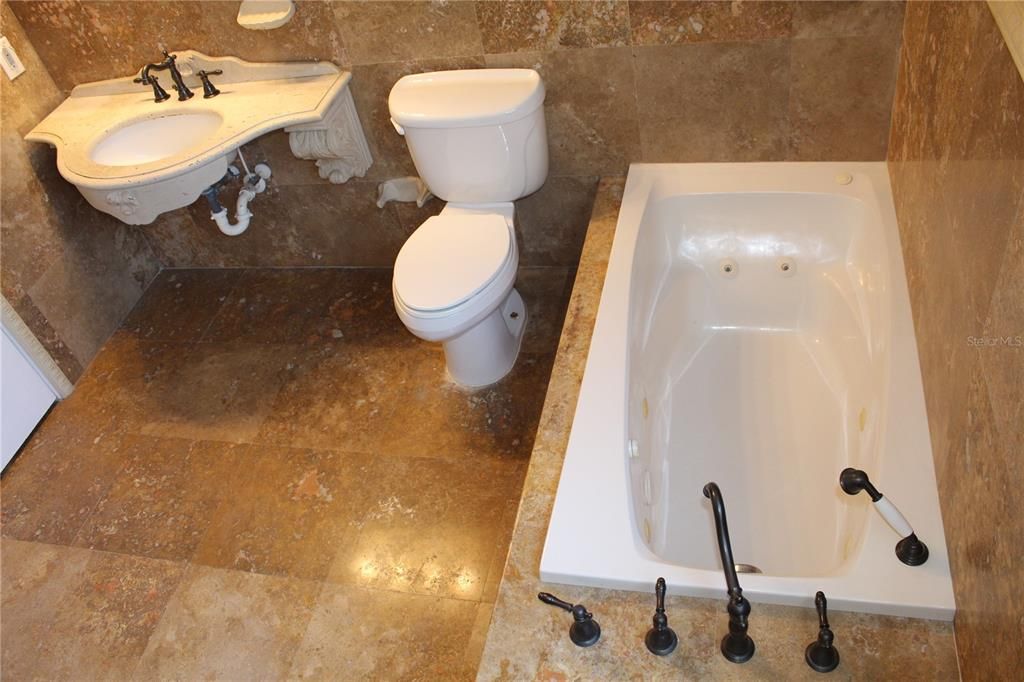 For Sale: $655,000 (5 beds, 3 baths, 3830 Square Feet)