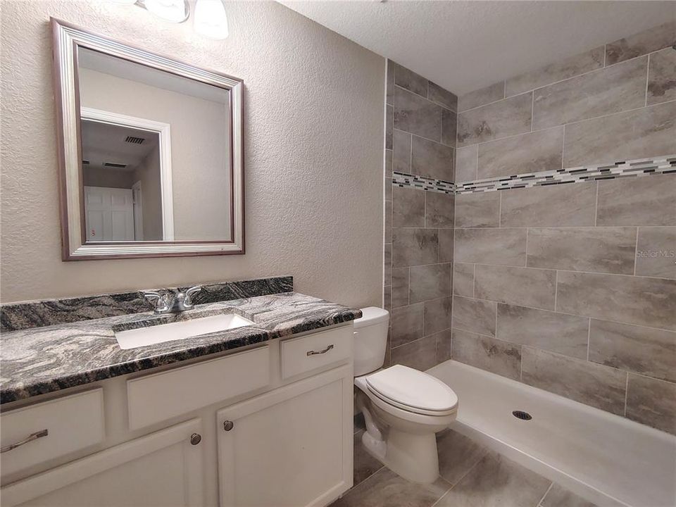 En Renta: $1,800 (3 camas, 2 baños, 1332 Pies cuadrados)