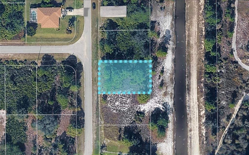 En Venta: $24,990 (0.24 acres)