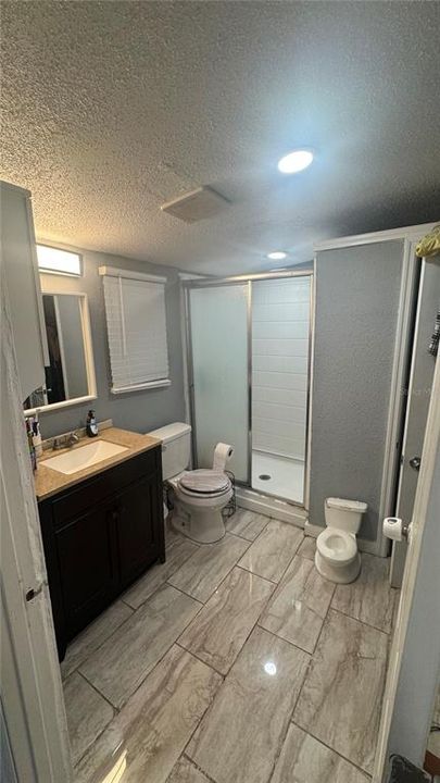 For Sale: $245,000 (3 beds, 2 baths, 960 Square Feet)