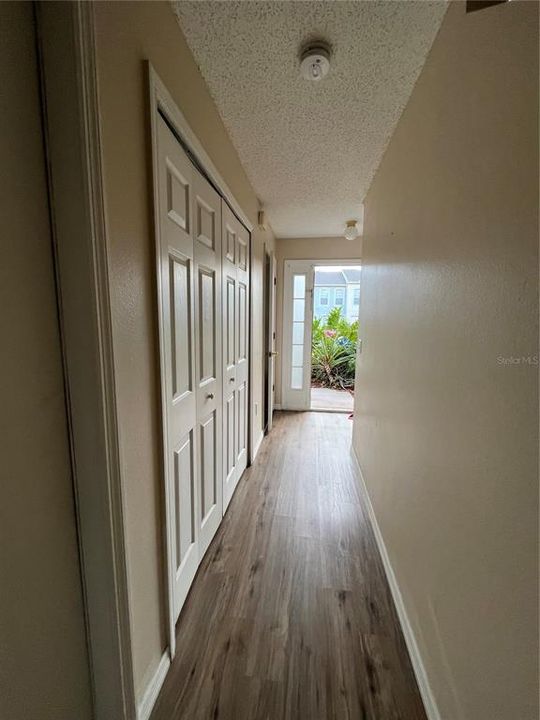 В аренду: $1,795 (3 спален, 2 ванн, 1703 Квадратных фут)