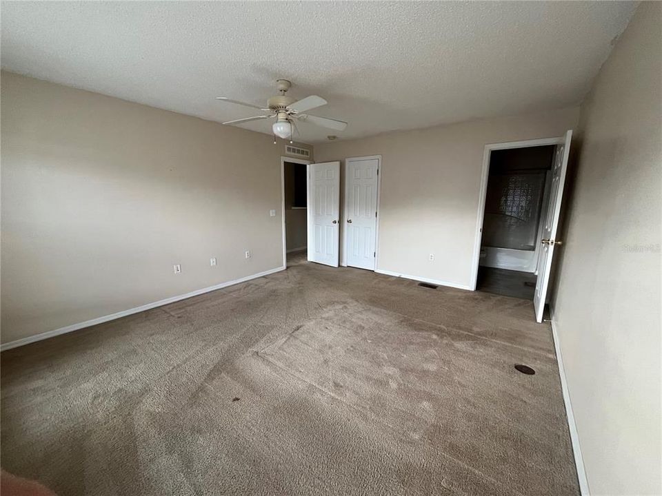 В аренду: $1,795 (3 спален, 2 ванн, 1703 Квадратных фут)