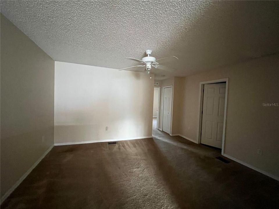 В аренду: $1,795 (3 спален, 2 ванн, 1703 Квадратных фут)