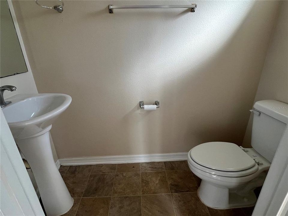 В аренду: $1,795 (3 спален, 2 ванн, 1703 Квадратных фут)