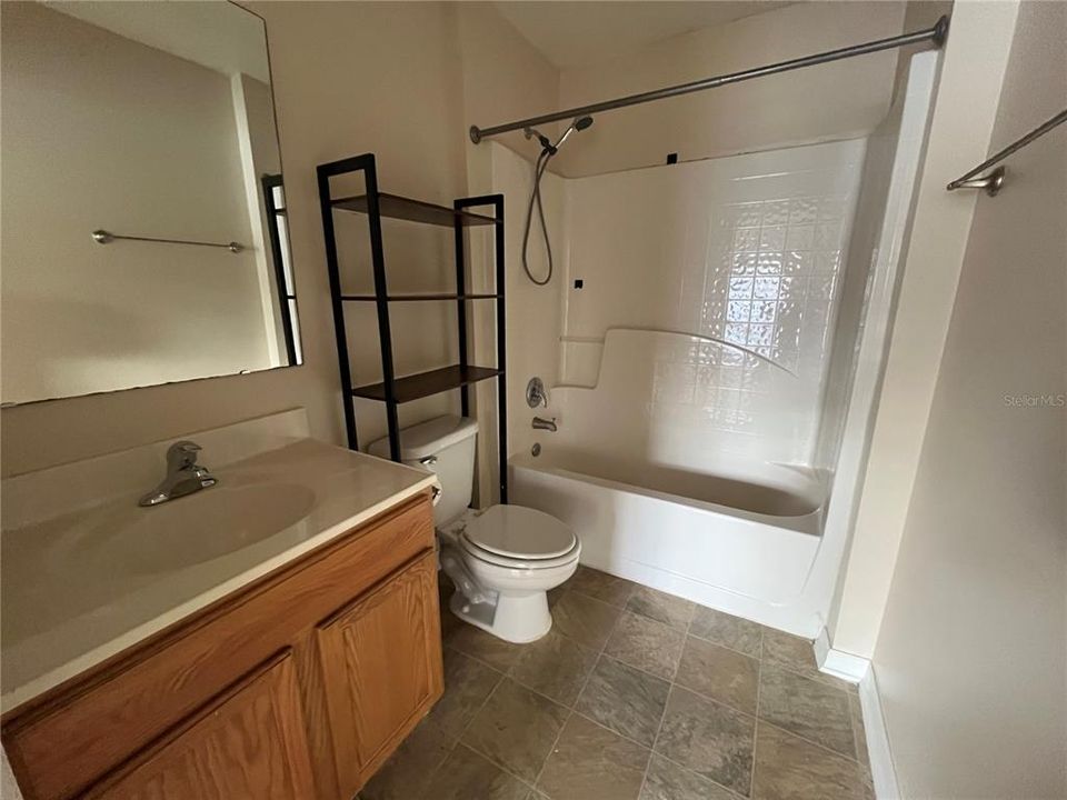 В аренду: $1,795 (3 спален, 2 ванн, 1703 Квадратных фут)