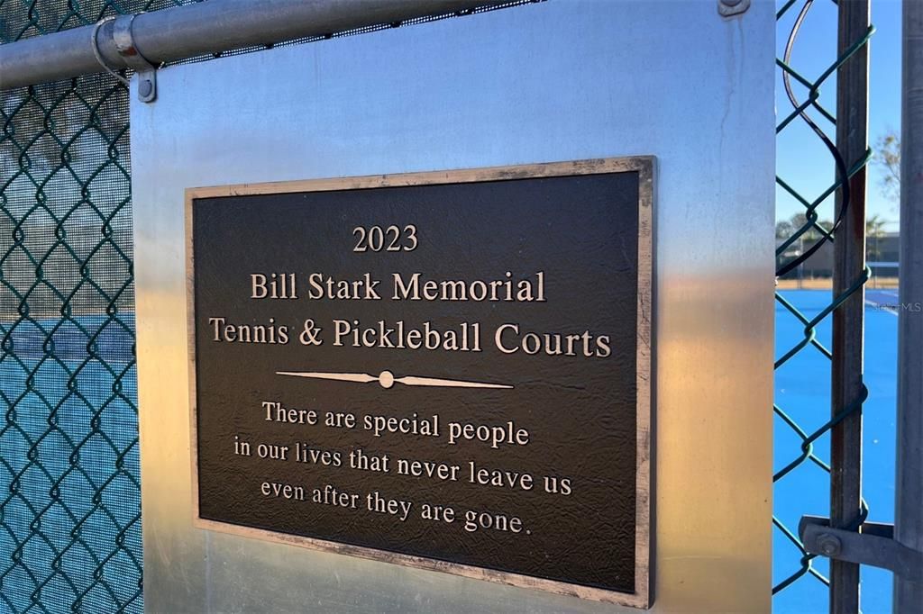 待售: $255,000 (3 贝兹, 2 浴室, 1526 平方英尺)