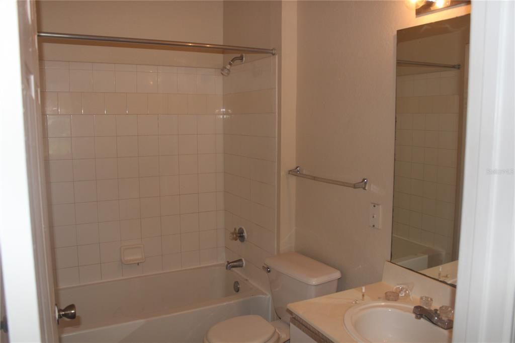 En Renta: $1,600 (2 camas, 2 baños, 1014 Pies cuadrados)