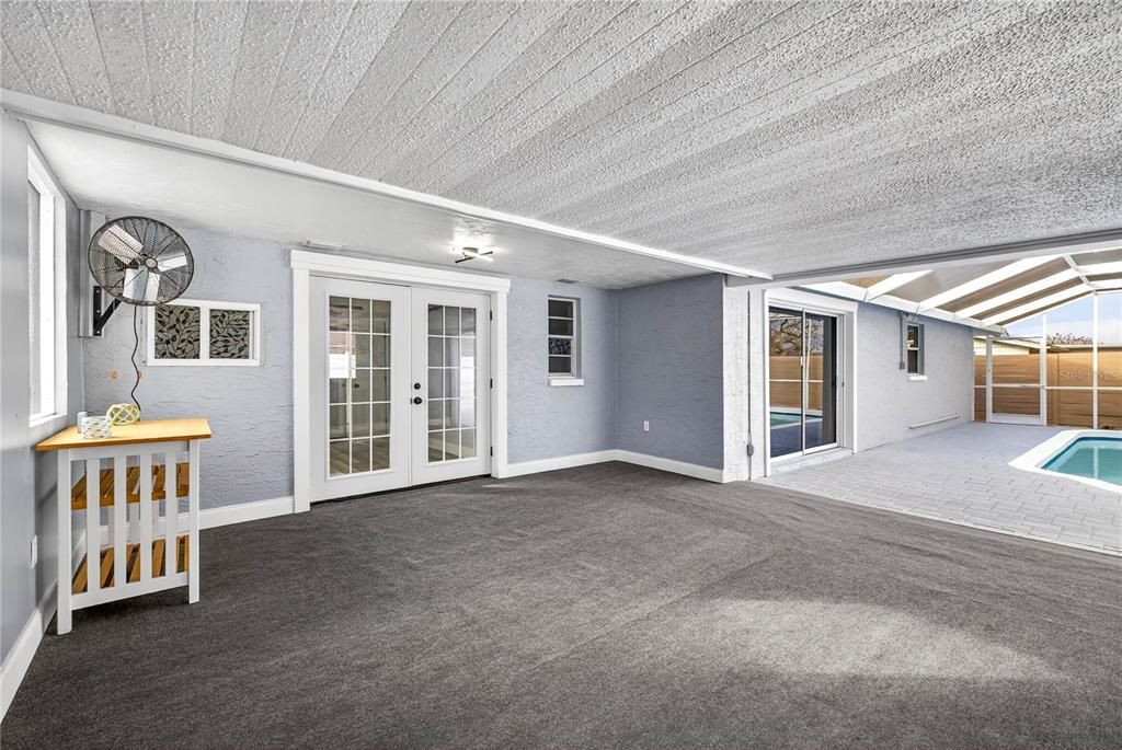 待售: $310,000 (2 贝兹, 2 浴室, 1234 平方英尺)