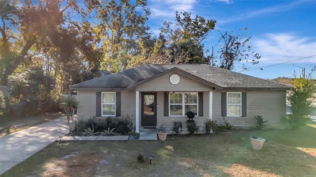 For Sale: $135,000 (3 beds, 2 baths, 1092 Square Feet)