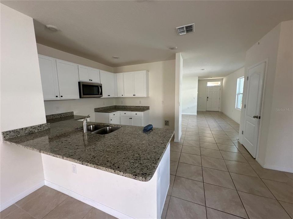 For Sale: $339,500 (3 beds, 2 baths, 1501 Square Feet)