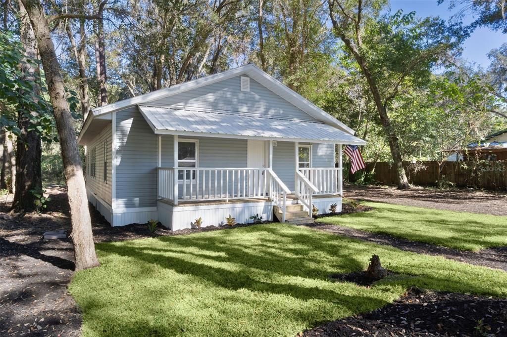 出租: $1,500 (3 贝兹, 1 浴室, 1204 平方英尺)