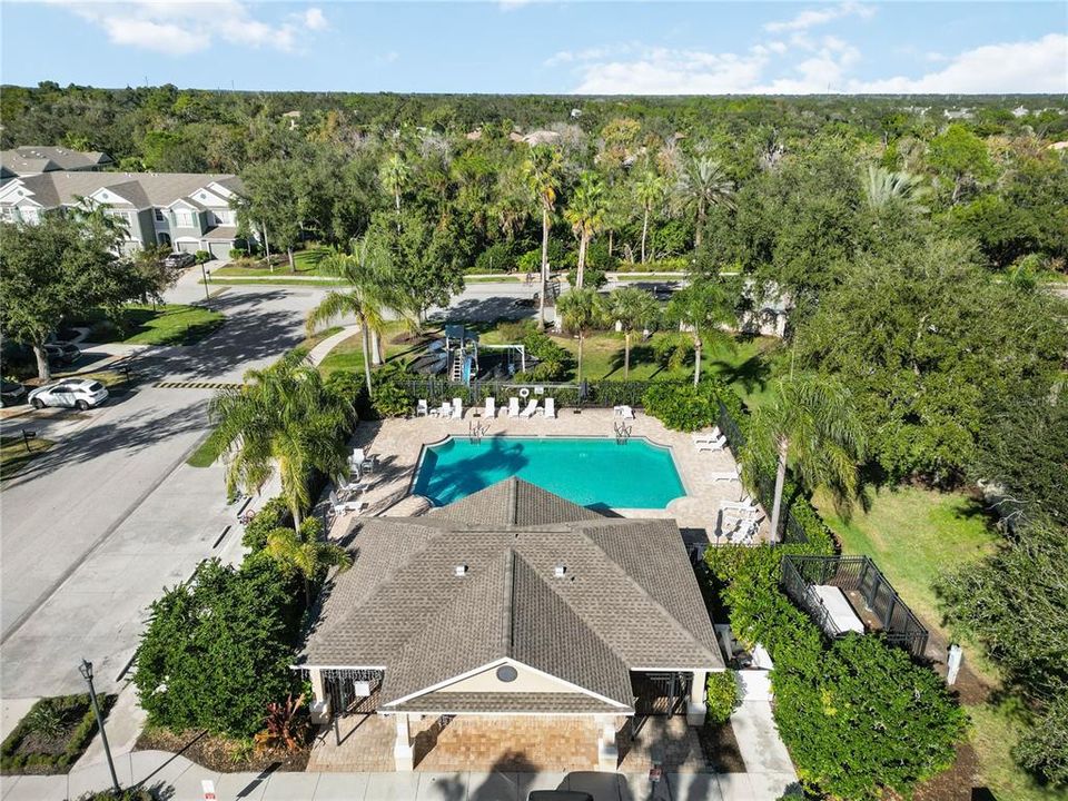 На продажу: $289,900 (3 спален, 2 ванн, 1596 Квадратных фут)