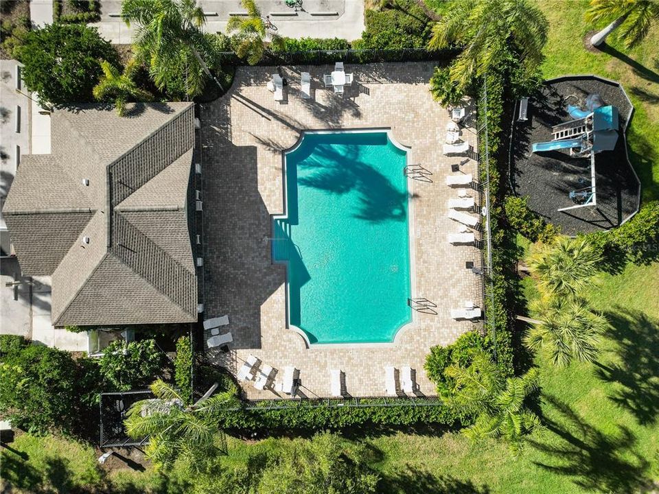 На продажу: $289,900 (3 спален, 2 ванн, 1596 Квадратных фут)