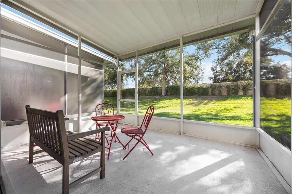 На продажу: $289,900 (3 спален, 2 ванн, 1596 Квадратных фут)